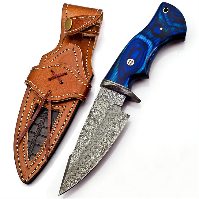 10-inch Handmade Damascus hunting knife with leather sheath Fixed blade knife for men Ergonomic Blue wood handle